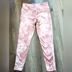 Shadow Sport Leggings